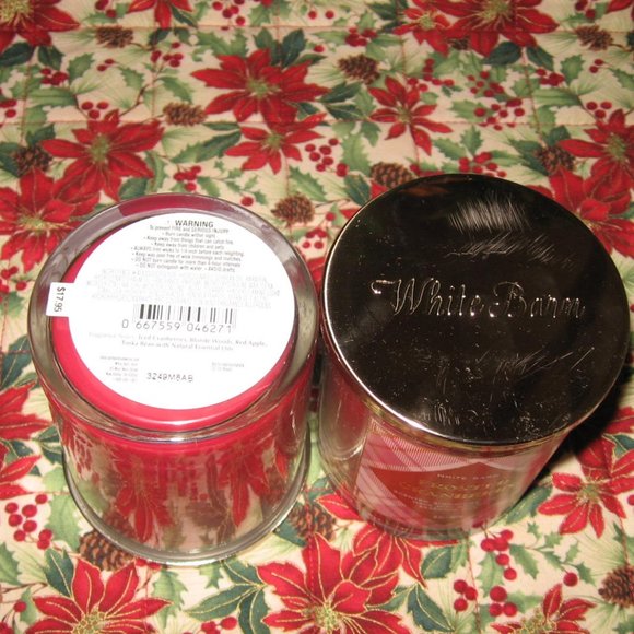 BBW Frosted Cranberry Scented Signature Candle Lot of 2 - Picture 4 of 4